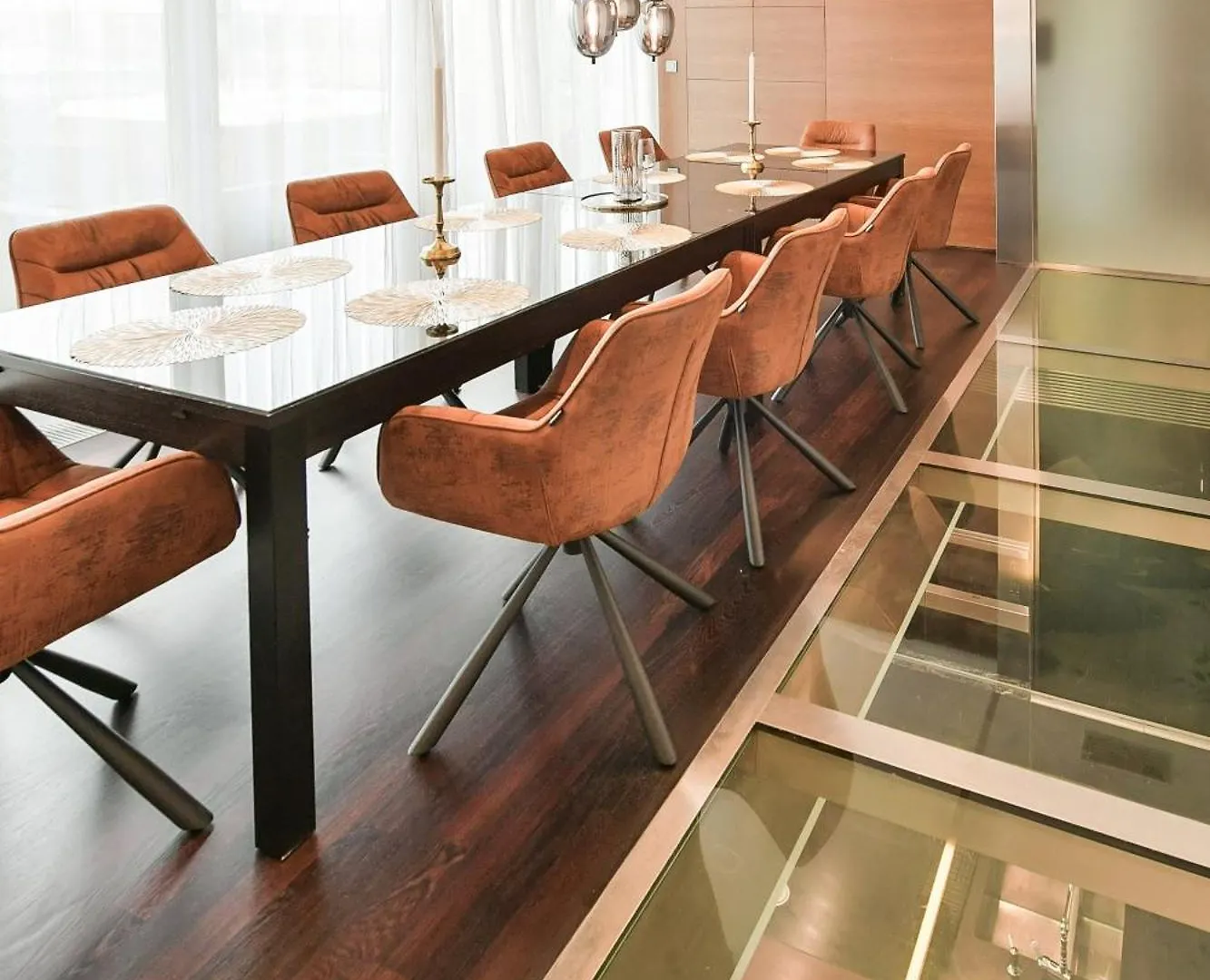 Presidential Penthouse, 303M2, Jacuzzi On Terrace, Sauna, 6Bdrm, 4Bthrm, Ac, Lift Praag