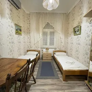 https://miniapartamentskv.karlovyvary-hotels.com
